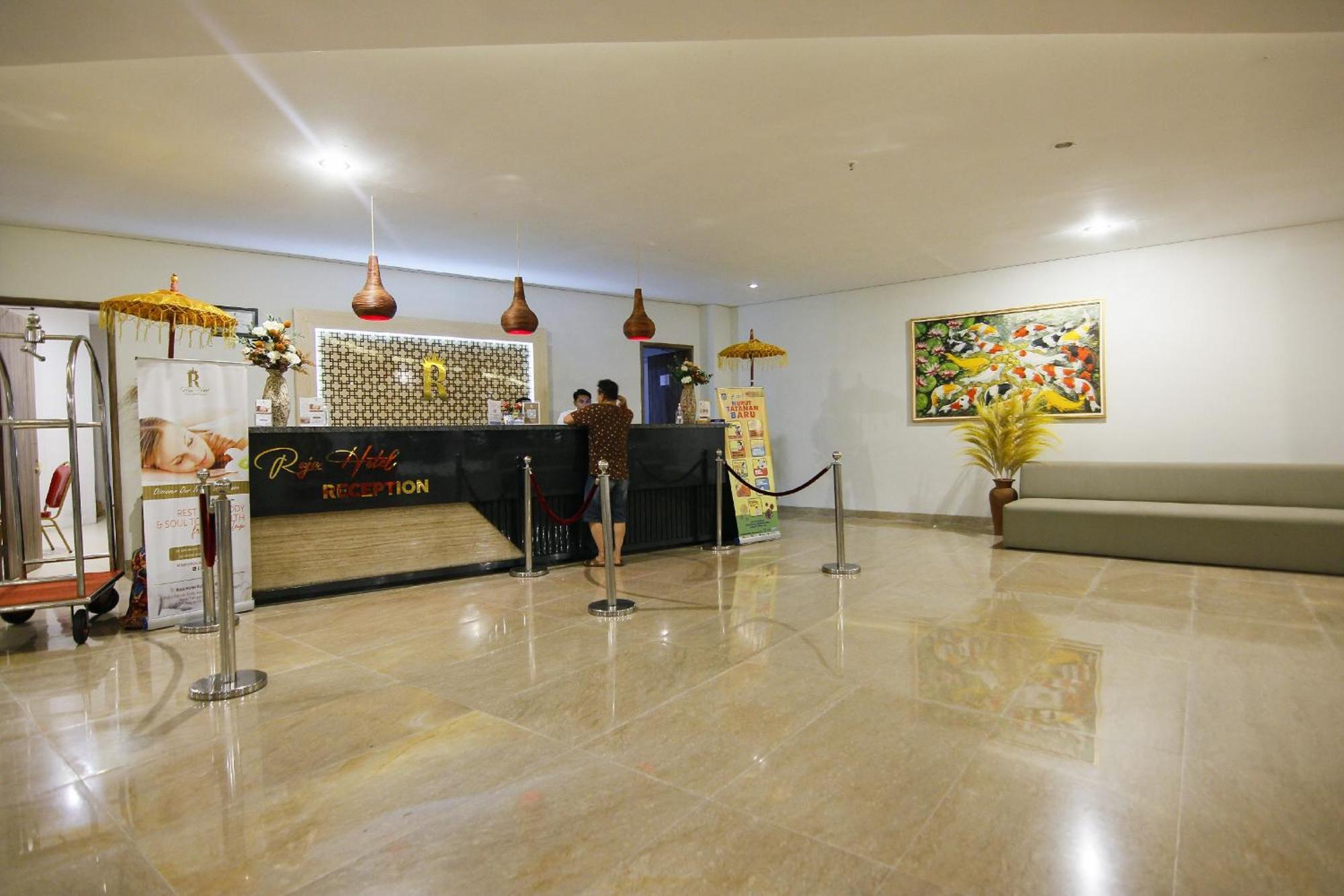 Raja Hotel Kuta Mandalika Resort & Convention 外观 照片